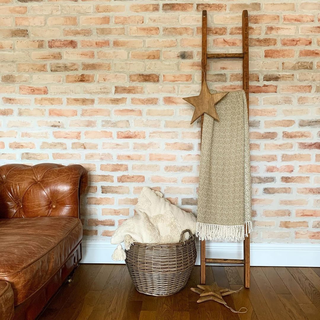 Snug with exposed brick - full internal refurbishment in Lincoln