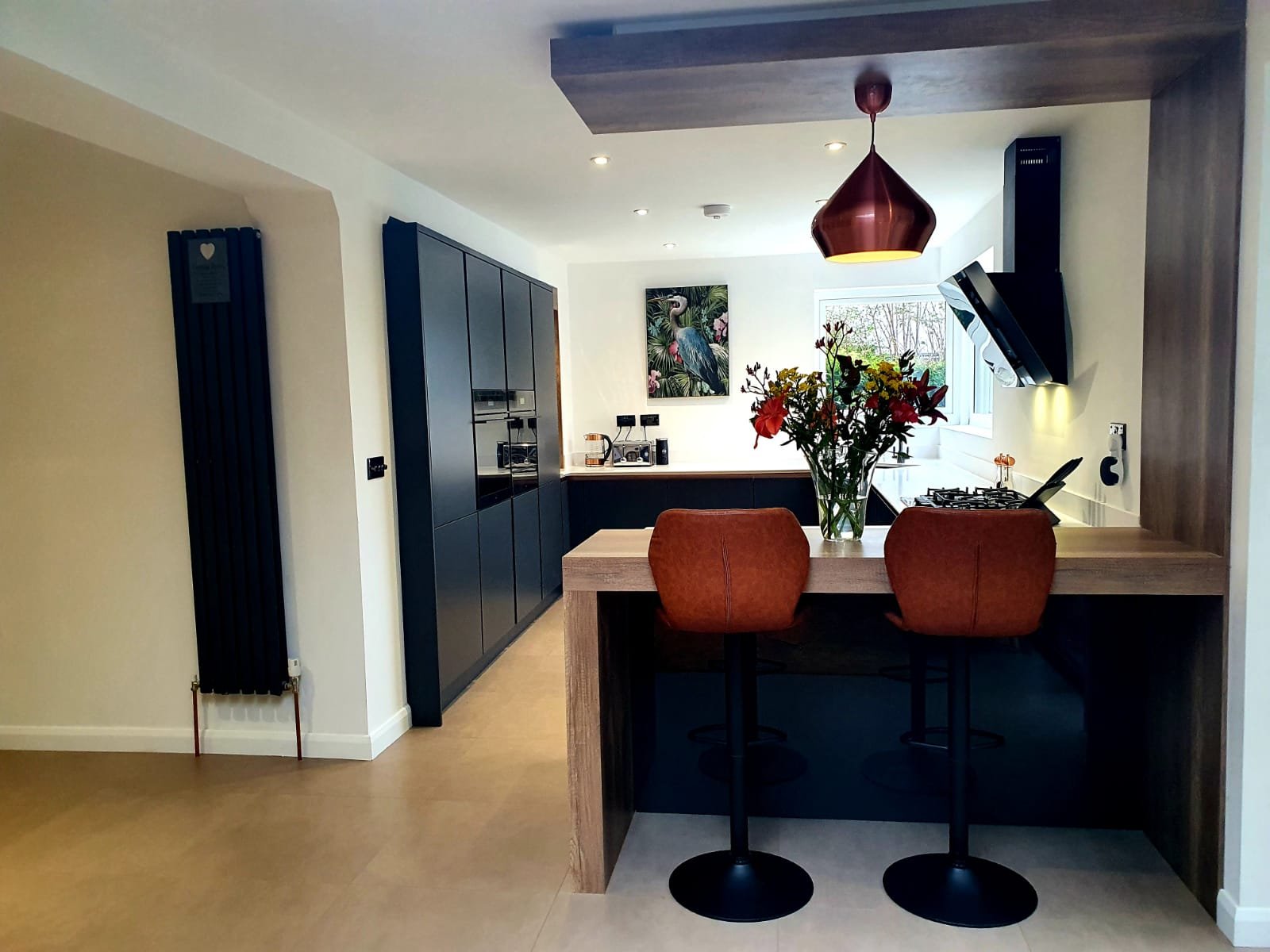 Breakfast bar - side and rear extension project in Nottingham